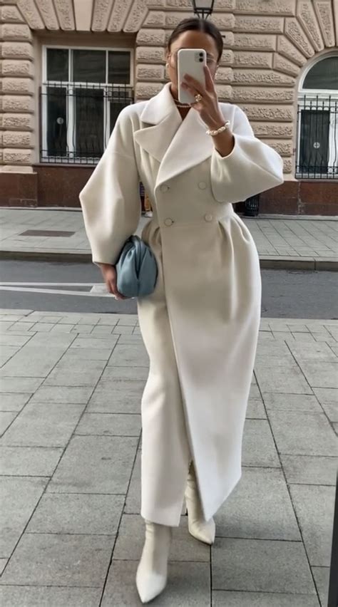 Pin by Светлана on Верхняя одежда | Modest fashion outfits, Women long ...