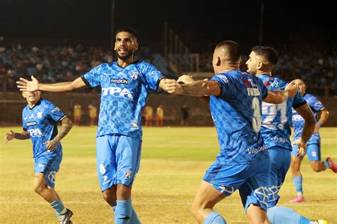 San Marcos sorprendió a Cobreloa y celebró en la Noche Celeste