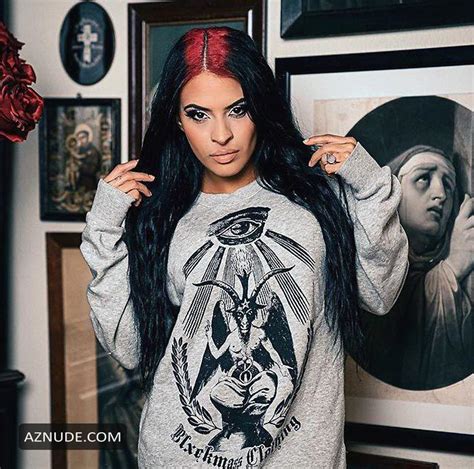 Zelina Vega Nude And Sexy Photos Collection Showing Off Her Hot Toned Body Aznude