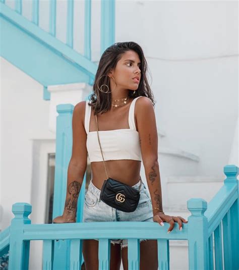 Hot Sexy Taina Moreira Bikini Pics