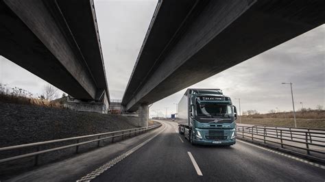 Volvo Trucks Serienproduktion Von Schweren Elektro Lkw Startet