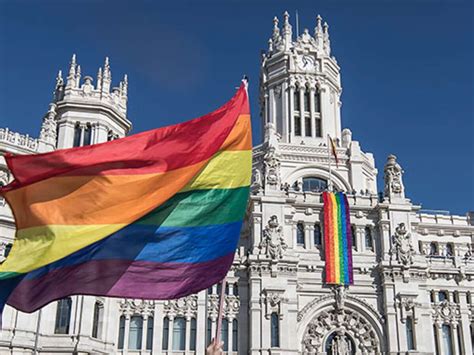 Orgullo Gay Y LGTBIQ Madrid PataPato