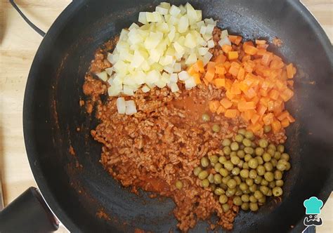 Tostadas de picadillo Receta mexicana fácil