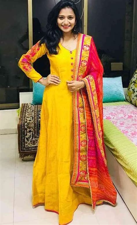 Jui Gadkari Net Worth, Age, Height, Affairs, Bio and More 2022 - The