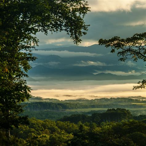 Niseko—Japan’s Ski Haven—Is a Dream for Off-Season Adventure | Vogue