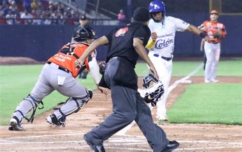 Béisbol Mayor 2023 Así fue el triunfo de Colón sobre Los Santos en el J3