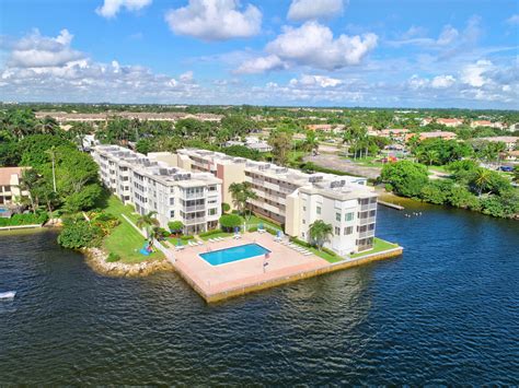 Seacrest Villa Condos For Sale 3 Seacrest Villa Boynton Beach Fl