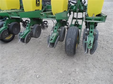 1999 John Deere 1760 Conservation Planter Bigiron Auctions