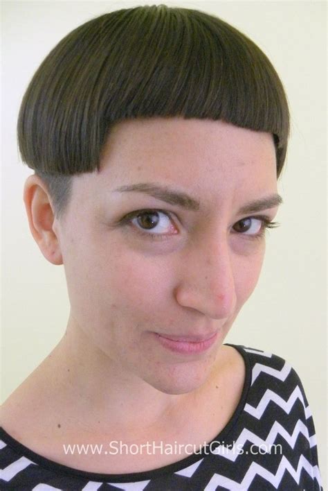 Pin By Tom Tro On Short Bob Hairstyles Ugly Hair Cuts Short Hair