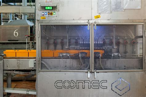 Фото с производства АКБ | ГК «КАЗ»