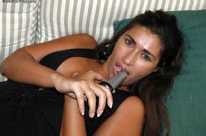 Tight Amateur Latina Milf XXX Dessert