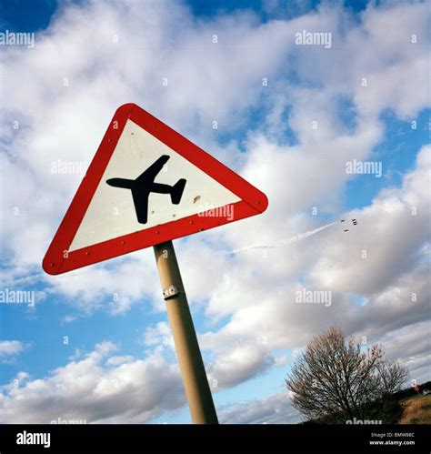 Warning Low Flying Aircraft Hi Res Stock Photography And Images Alamy