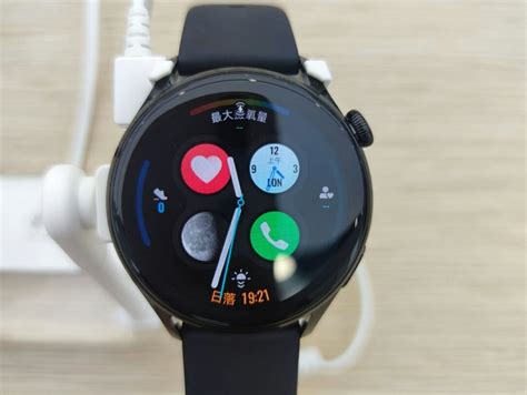 Huawei Watch 3 und Watch 3 Pro: Erste Hands-On-Bilder zeigen die neuen ...