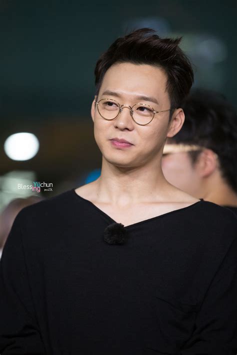 Yoochun At Guerilla Date Waitingfor Jyj Hearts Love Me