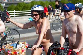 Sport Naked Bike Rec Pussy Flashing On Bicycle Gall6 Porn Pictures XXX Photos Sex Images