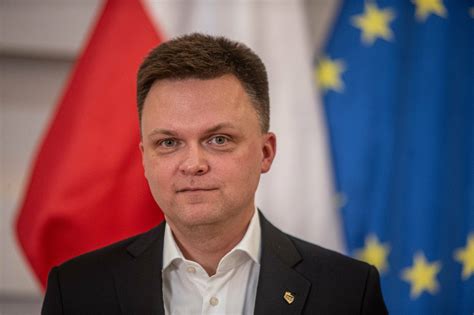 Szymon Hołownia złożył wniosek o rejestrację partii Polska 2050 Szymona