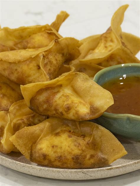 Easy Homemade Crab Rangoon - COOKMORPHOSIS