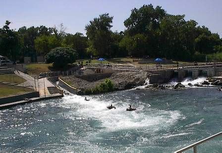 Tubing the Comal River in New Braunfels Texas and the Guadalupe River ...