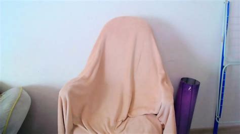 Nerdy Show Red Pussy