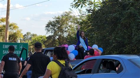 Con una caravana por toda la ciudad Concepción de la Sierra recibió a