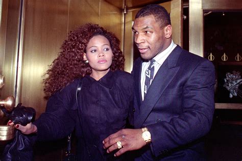 Mike Tyson Futur Papa Les C L Brit S Enceintes Et Leurs Enfants The