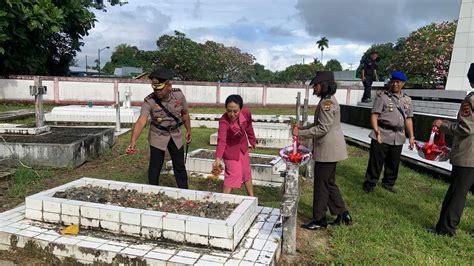 Jelang Hut Bhayangkara Polres Yapen Ziah Ke Tmp Kapolres Akbp