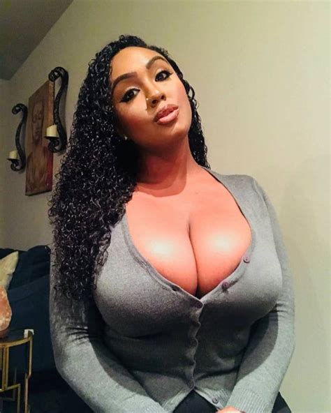 Layton Benton Porn Pic