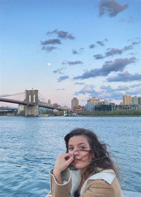 Aria Wallace Height, Weight, Age, Boyfriend, Biography, Family, Facts