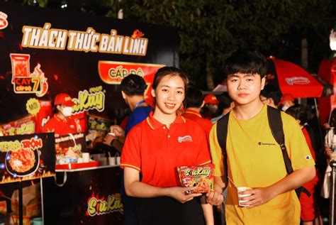 Th Th Ch N M M I Ch Y H T M Nh Trong S Ki N M Nh C Si U Hot Siukay B Ng N Ch T Cay