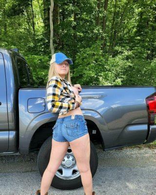 Pluckypeaches Nude Porn Pictures XXX Photos Sex Images Page PICTOA