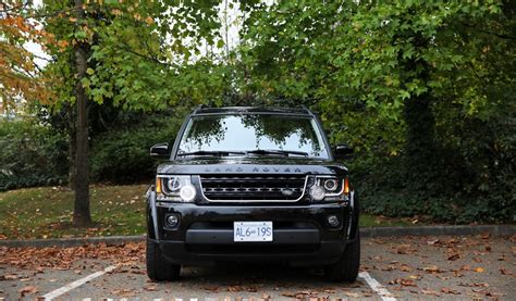 2016 Land Rover LR4 – Off Road Luxury – Rack And Opinion