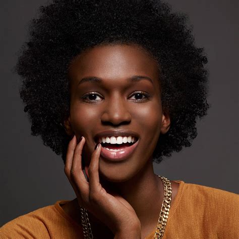 Teint Idole Ultra Wear Nude Fond de teint fluide de LANCÔME SEPHORA