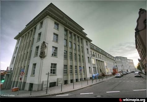 Kulturdenkmal Rheinberger Mit Dynamikum Und Tourist Information