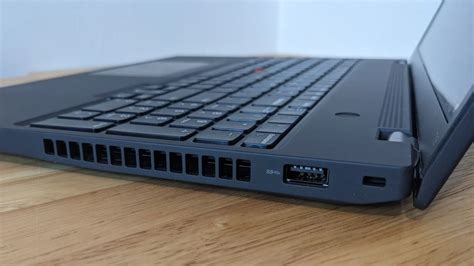 Recenze Notebooku Lenovo Thinkpad T16 Gen2 O Kousek Větší Pracant Cnews Cz