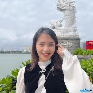 Hot girl Đỗ Thị Hoài Linh