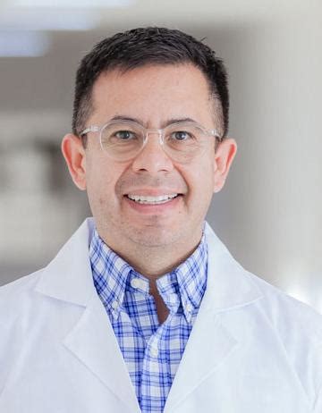 Dr Emmanuel Díaz de León Miranda Hospitales Angeles