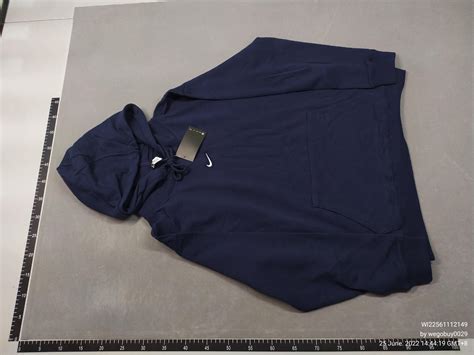 QC Nike Center Check Hoodie, Any Help is Appreciated! : r/FashionReps