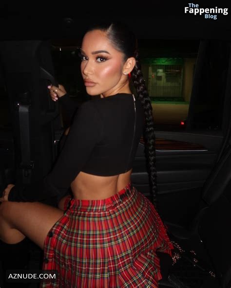 JANET GUZMAN Nude AZNude