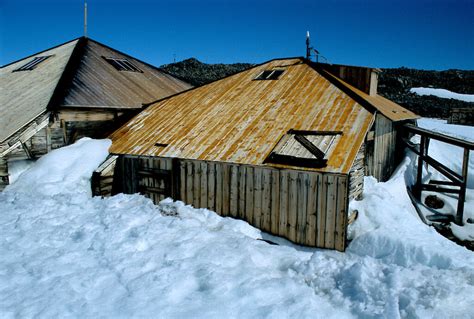 mawsons huts cape denison australian antarctic program