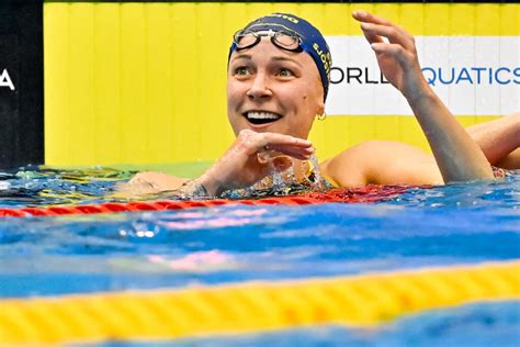 Sarah Sjostrom Takes Down World Record in 50 Freestyle Semis