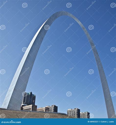 Gateway Arch in Downtown, St Louis Missouri. Editorial Photo - Image of