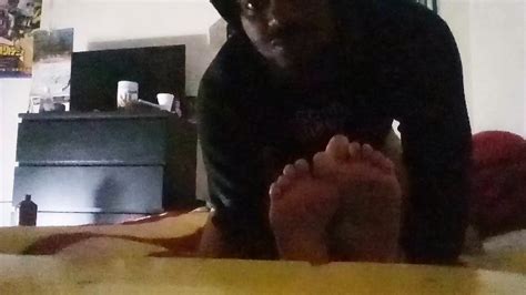 Full Latina Feet Worship