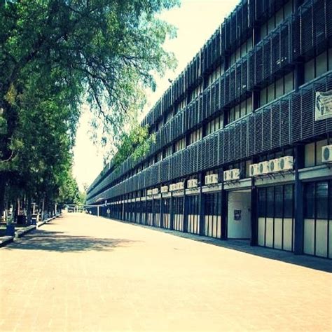 Escuela Superior De Ingeniería Y Arquitectura Unidad Zacatenco Juan