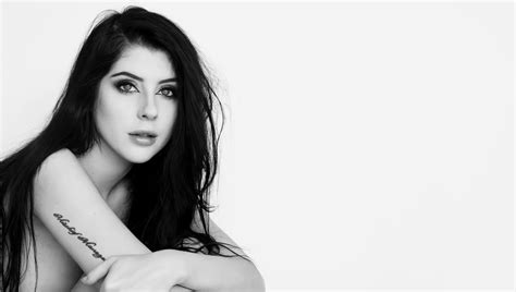 mimicking     high  campaign   budget fstoppers