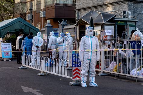 China’s Lockdowns Surge in Week Since Covid Policy Adjusted - Bloomberg