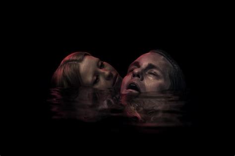 “infinity Pool” La Mórbida Película De Terror De Brandon Cronenberg Que Estrena A Finales De