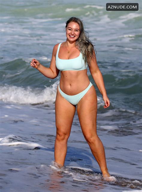 Iskra Lawrence Shows Off Her Famous Curves In A Blue Bikini On The Beach In Miami