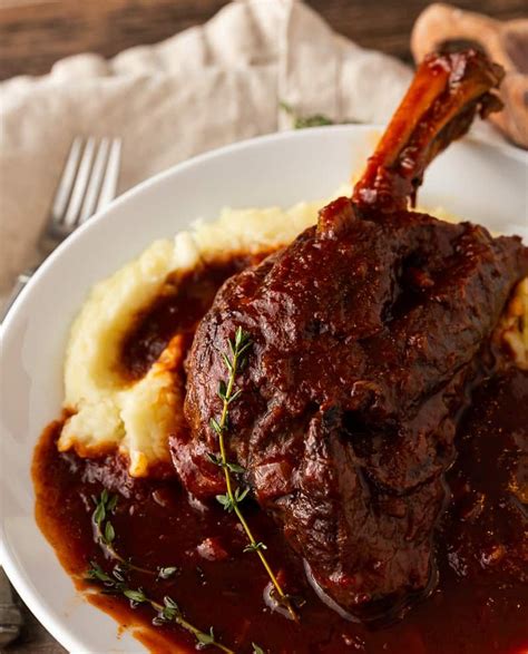 Braised Lamb Shanks With Pomegranate And Chickpeas Artofit