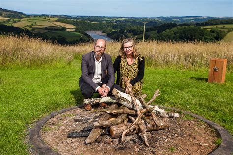 Totnes Funeral Company To Start Eco-friendly Burials - 72Point Talking