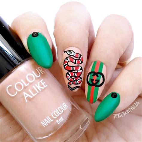 20 Dope GUCCI Nail Designs To Try In 2025 NAILSPIRATION